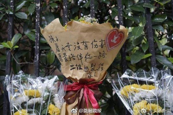阿斯：如果库尔图瓦与皇马续约，卢宁可能会考虑转会